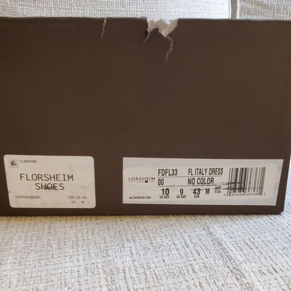 Florsheim Suede Comfortech Oxfords - Picture 7 of 8